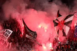 Eintracht Frankfurt: Όταν έκαναν απόβαση στο ΓΣΠ/ΦΩΤΟΣ 