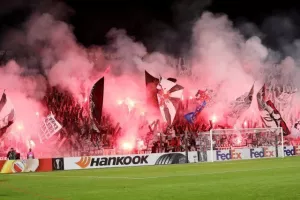 Eintracht Frankfurt: Όταν έκαναν απόβαση στο ΓΣΠ/ΦΩΤΟΣ 