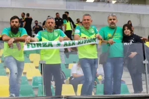 (ΦΩΤΟΡΕΠΟΡΤΑΖ) Ο κόσμος στην "ΑΡΕΝΑ"