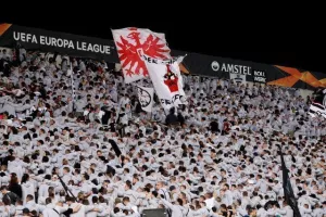 Eintracht Frankfurt: Όταν έκαναν απόβαση στο ΓΣΠ/ΦΩΤΟΣ 