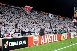 Eintracht Frankfurt: Όταν έκαναν απόβαση στο ΓΣΠ/ΦΩΤΟΣ 