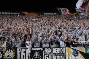 Eintracht Frankfurt: Όταν έκαναν απόβαση στο ΓΣΠ/ΦΩΤΟΣ 