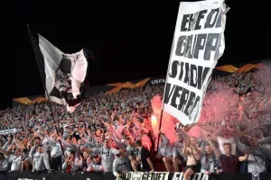 Eintracht Frankfurt: Όταν έκαναν απόβαση στο ΓΣΠ/ΦΩΤΟΣ 