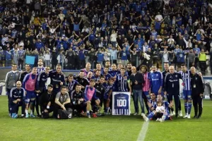 ΦΩΤΟ για τις 100 του αρχηγού
