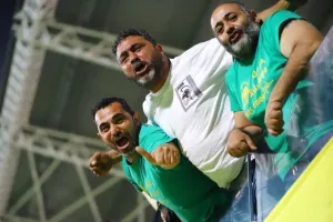 Ο Κλήμης και οι Boys on tour 