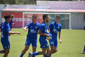 Χθες ντεμπούτο-γκολ στην Α' ομάδα, σήμερα χατ-τρικ και πρωτάθλημα! (φώτος)