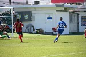 Χθες ντεμπούτο-γκολ στην Α' ομάδα, σήμερα χατ-τρικ και πρωτάθλημα! (φώτος)