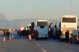 Με εκατοντάδες πούλμαν οι οπαδοί του ΠΑΟΚ στο ΟΑΚΑ! (φώτος/βίντεο)