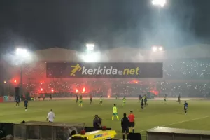Τρομερή ατμόσφαιρα με... φλας στο Τσίρειο (βίντεο)