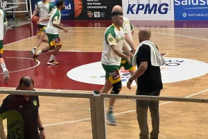 Λευκαρίτης: Συνεχίζει την... περσινή παράδοση! (φώτος)