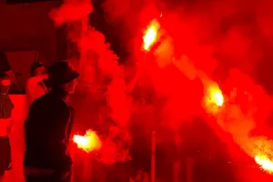 (ΒΙΝΤΕΟ-ΦΩΤΟΣ Kerkida) Πράσινη... ΤΡΕΛΑ στην Παπανικολή και η... νύχτα-μέρα!