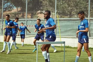 ΦΩΤΟΣ/Κολόσσι - Ανεβάζουν στροφές 
