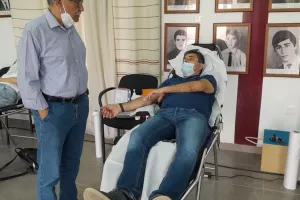 Δίπλα στον συνάνθρωπο... (φώτος)