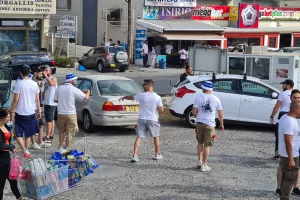 (ΦΩΤΟΣ) Πάρα πολλοί Απολλωνίστες έξω από το Τσίρειο! 