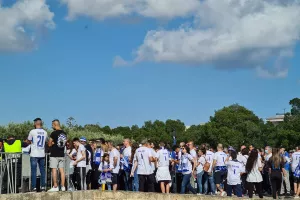 (ΦΩΤΟΣ) Πάρα πολλοί Απολλωνίστες έξω από το Τσίρειο! 