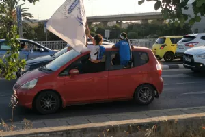 Η εκκίνηση των Champions στο ανοικτό λεωφορείο, ακολούθησαν οι Απολλωνίστες! (βίντεο-φώτος kerkida.net)