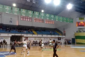 Έδειξε χαρακτήρα και... πήρε ξανά προβάδισμα η Πετρολίνα ΑΕΚ! (φωτός)