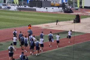 (ΦΩΤΟΣ/ΒΙΝΤΕΟ) Άφιξη και αποθέωση για τους πρωταθλητές 