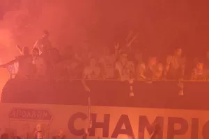 Η νύχτα - μέρα στην "Ανεξαρτησίας" για τους Champions! (φώτος/βίντεο)