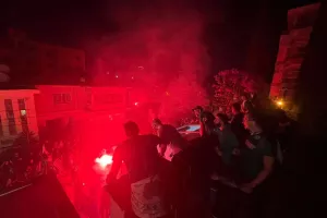 (ΒΙΝΤΕΟ-ΦΩΤΟΣ Kerkida) Πράσινη... ΤΡΕΛΑ στην Παπανικολή και η... νύχτα-μέρα!
