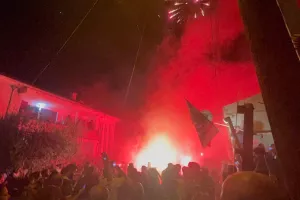 (ΒΙΝΤΕΟ-ΦΩΤΟΣ Kerkida) Πράσινη... ΤΡΕΛΑ στην Παπανικολή και η... νύχτα-μέρα!