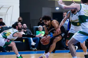 Έδειξε χαρακτήρα και... πήρε ξανά προβάδισμα η Πετρολίνα ΑΕΚ! (φωτός)