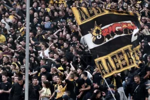 Οπαδοί της ΑΕΚ: «Παραιτηθείτε όλοι μέχρι το βράδυ»