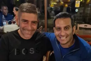 Παντελίδης με τον agent