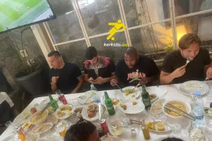 Το ΑΠΟΕΛ στη... Στοά του Δημήτρη 