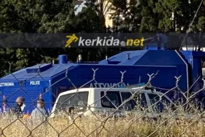 Φέραμε τον "ΑΙΑΝΤΑ" για να... σβήνει φωτιές!