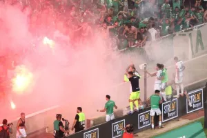 Έσπασαν... καρδιές και το ΚΥΠΕΛΛΟ στην Ομόνοια στα πέναλτι! (φώτος)