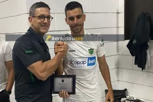 (ΒΙΝΤΕΟ Kerkida) Τορναρίτης με Μπόβεδα στ΄ αποδυτήρια