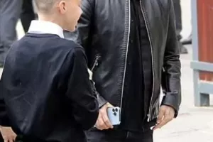 Το τελευταίο "αντίο" στον Μίνο Ραϊόλα (φώτος)