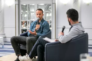 «Ολυμπιονίκης ανακρίνει Ολυμπιονίκη»