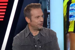 Ντέμης: "Έπρεπε να κερδίσει η ΑΕΚ - Τρομερή διαχείριση από τον Λουτσέσκου"