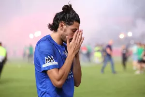 "Άχνα μου το κεφάλι ψηλά-Η Κύπρος όλη ξέρει…"