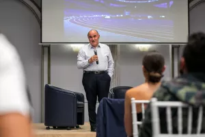 «Ολυμπιονίκης ανακρίνει Ολυμπιονίκη»
