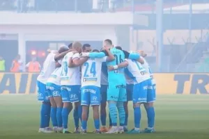 "Φτιάχνει" κλίμα... τίτλου ο Απόλλωνας: "Μες' την μαγεία σου χαμένος για καιρό…" (βίντεο)