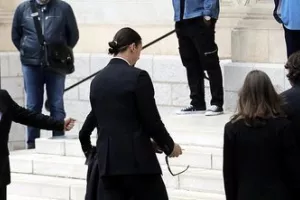 Το τελευταίο "αντίο" στον Μίνο Ραϊόλα (φώτος)
