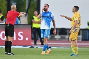 Απόλλων - ΑΠΟΕΛ: Πήρε το κρισιμότερο, "αγγίζει" το πρωτάθλημα! (φώτος)