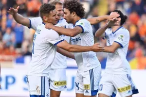 ΑΠΟΕΛ - Ανόρθωση: Όλα ανοιΧτά για το Champions League... (φώτος)