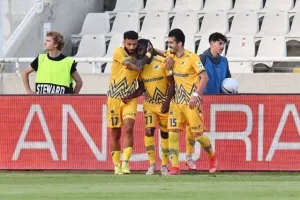 ΑΠΟΕΛ - Ανόρθωση: Όλα ανοιΧτά για το Champions League... (φώτος)
