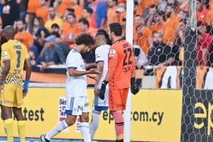 ΑΠΟΕΛ - Ανόρθωση: Όλα ανοιΧτά για το Champions League... (φώτος)