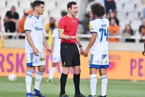 ΑΠΟΕΛ - Ανόρθωση: Όλα ανοιΧτά για το Champions League... (φώτος)