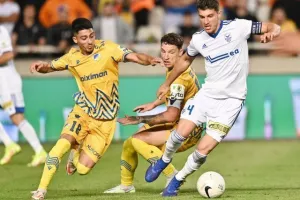 ΑΠΟΕΛ - Ανόρθωση: Όλα ανοιΧτά για το Champions League... (φώτος)