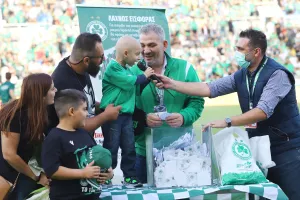 (ΒΙΝΤΕΟ) Συγκίνηση στο ΓΣΠ- Ο μικρός Ηράκλης σκόραρε και έγινε... χαμός!