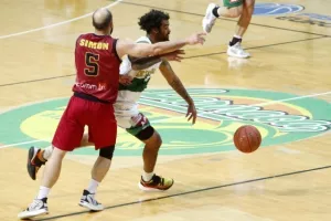 Η ΑΕΚ πήρε το Game 1! (φώτος)