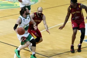 Η ΑΕΚ πήρε το Game 1! (φώτος)