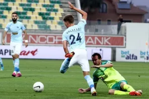 ΑΕΚ - Πάφος: Στα… πόδια της το Conference, περιμένει… για Champions League! (φώτος)
