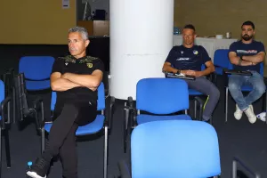 ΑΕΛ-ΑΠΟΕΛ/ΟΛΑ όσα ειπώθηκαν στη διάσκεψη του Τελικού Κ19 (φώτος)